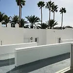 Palmeras Del Sol * Тарахалехо
