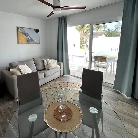 Palmeras Del Sol Apartment *